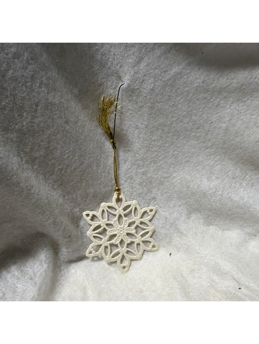 Lenox White/Gold Christmas Snowflake Hanging Ornament, Porcelain, 1 Item